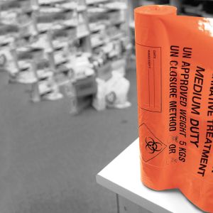 Orange Clinical Waste Sacks on a Roll ‑ 20L Medium Duty x 500 sacks